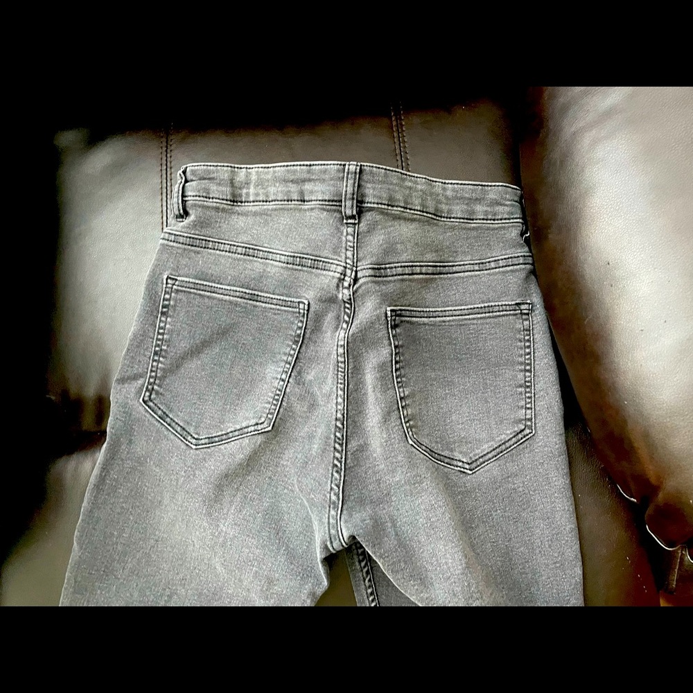 H&M 6 skinny jeans